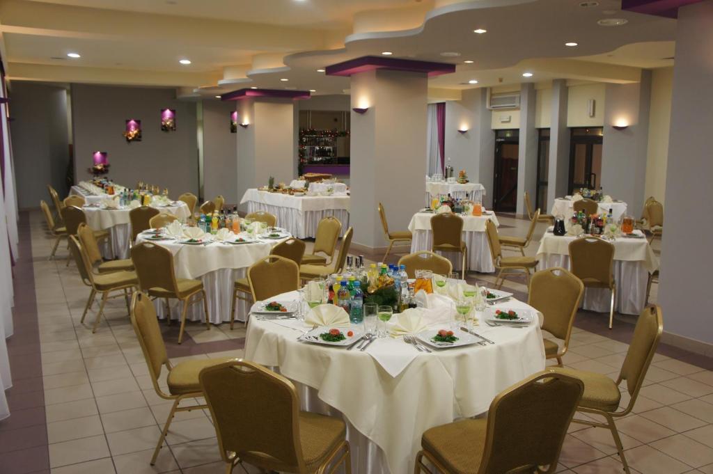 Hotel Przedwiosnie Maslow  Esterno foto