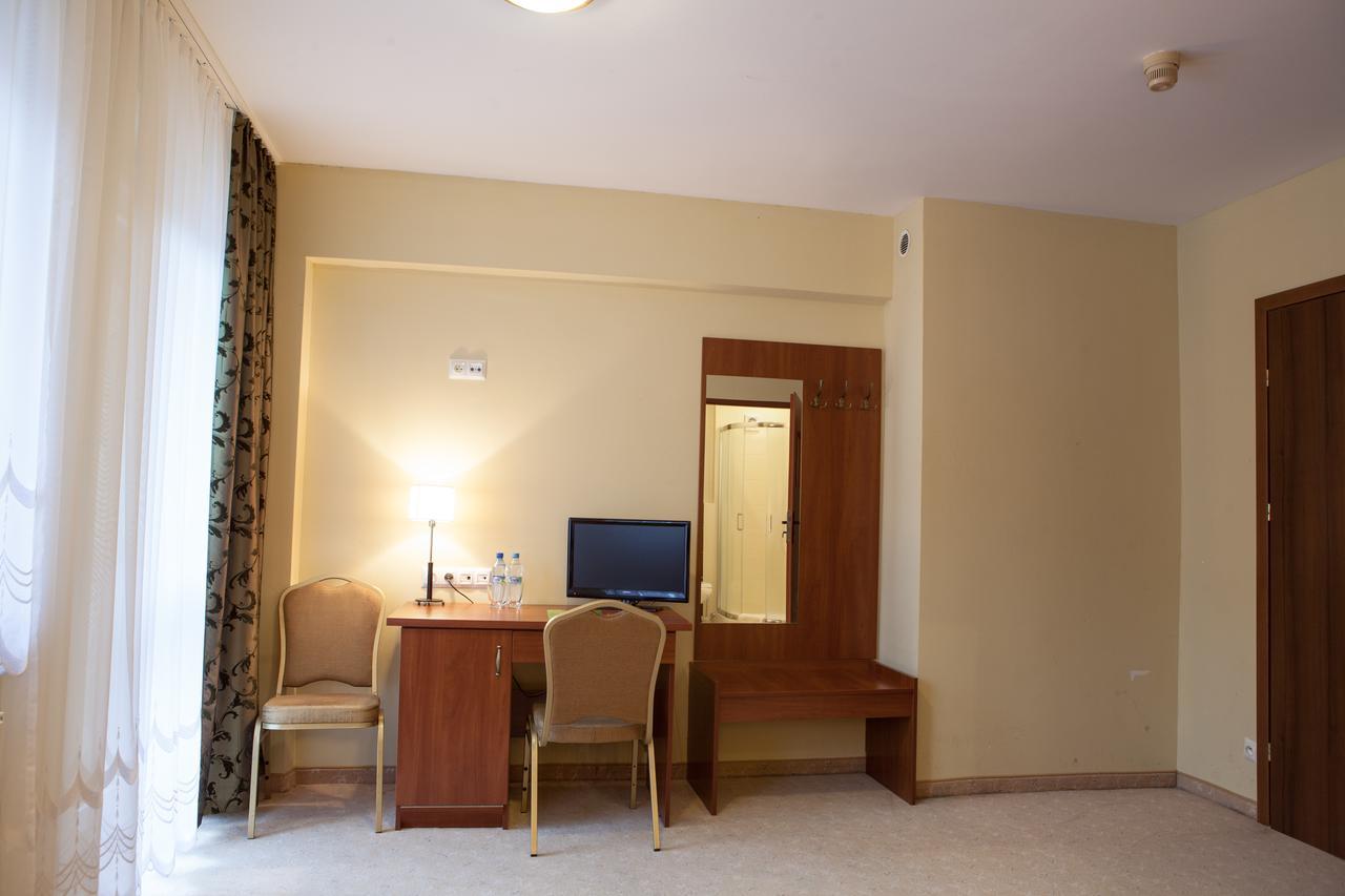 Hotel Przedwiosnie Maslow  Esterno foto