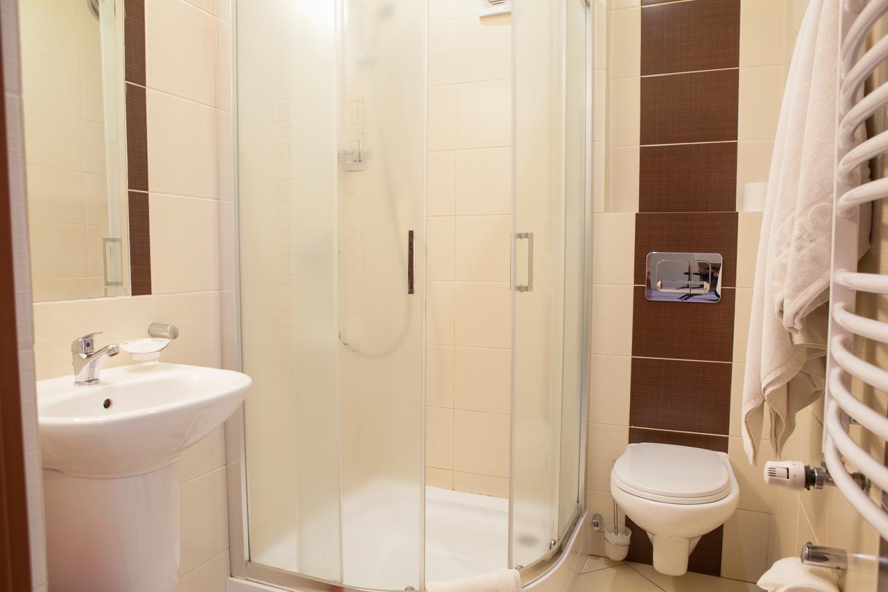Hotel Przedwiosnie Maslow  Esterno foto